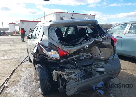 2019 Nissan Kicks Sv z USA, uszkodzony, nr VIN 3N1CP5CU2KL551981